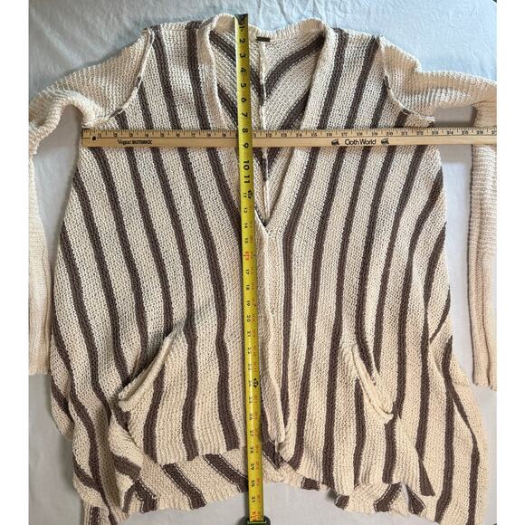 Free People Circle Back Cardigan Oversized Striped Brown Tan Size MEDIUM - Picture 8 of 11